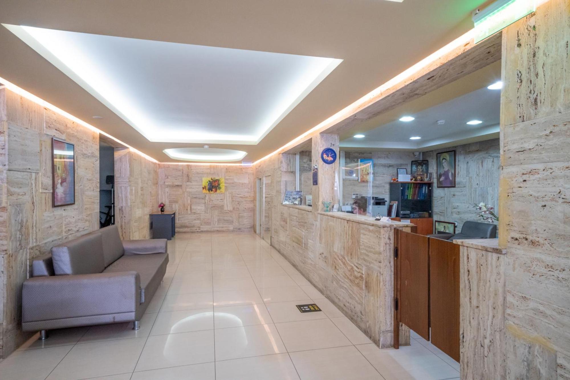 Hotel Olympion Potos Exterior photo